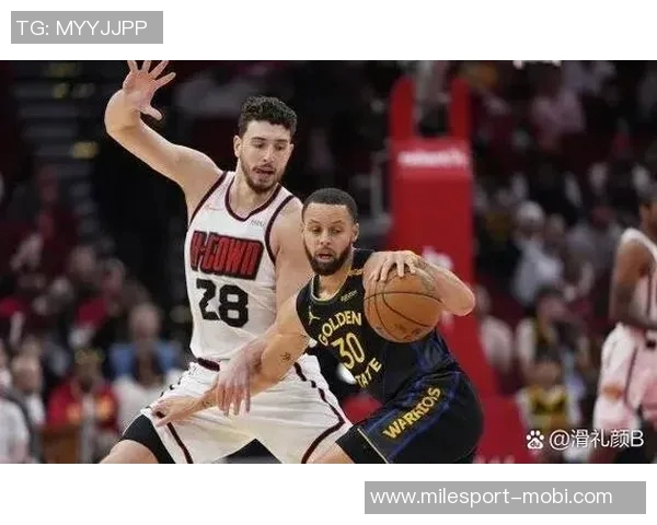 巴特勒高效表现冲击对手8投4中斩获19分5篮板7助攻并罚球12中11