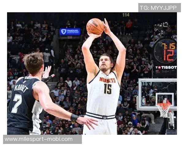 穆雷在系列赛中的关键表现被低估球迷应重新审视约基奇的贡献